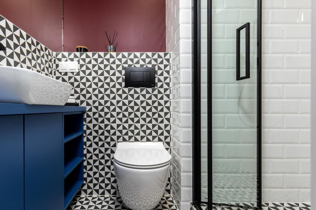 Smart Apartments - Old Town & Main Train Station - By Upstairs Cracovie Extérieur photo