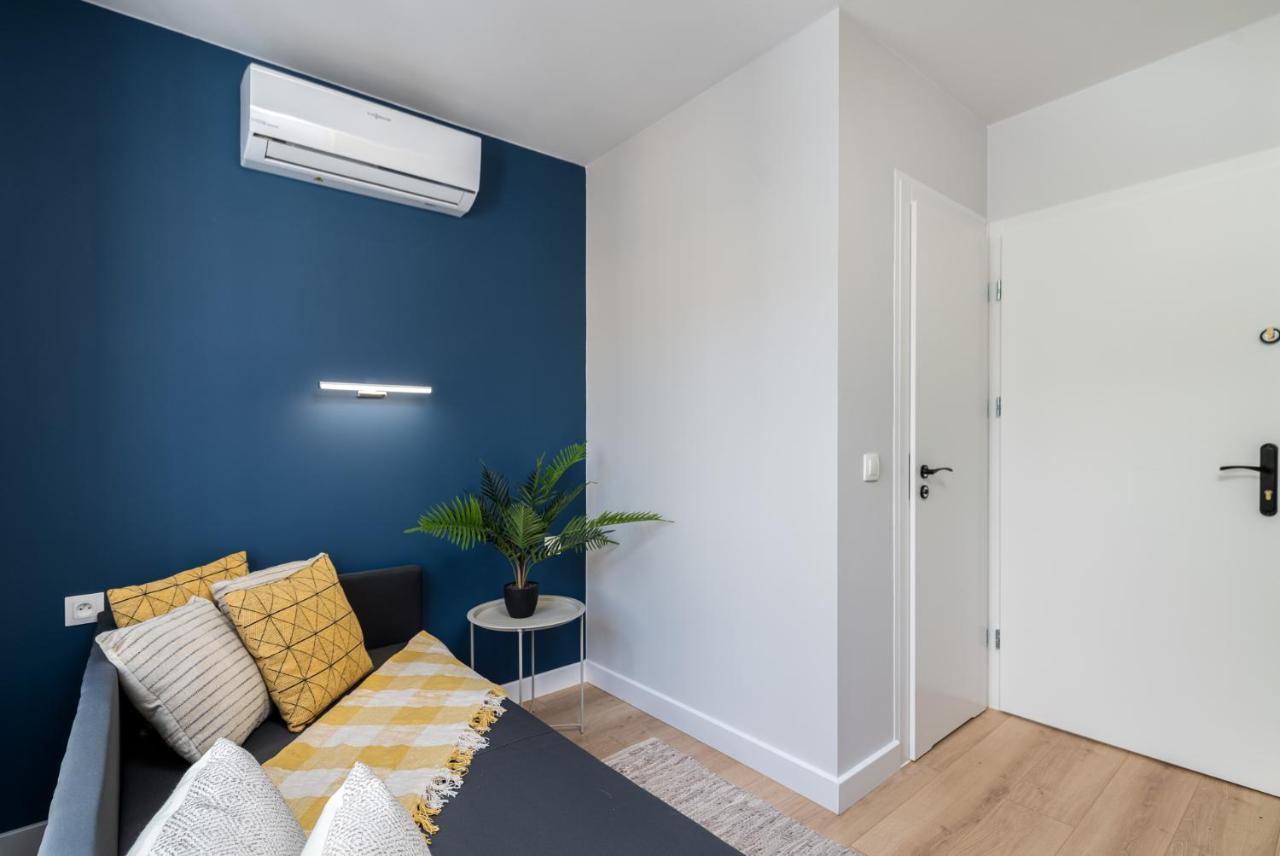 Smart Apartments - Old Town & Main Train Station - By Upstairs Cracovie Extérieur photo