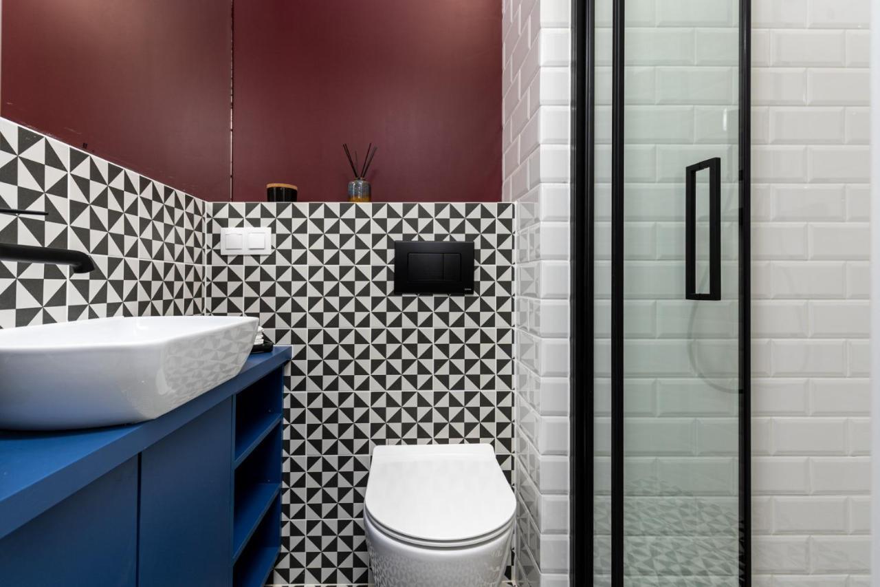 Smart Apartments - Old Town & Main Train Station - By Upstairs Cracovie Extérieur photo