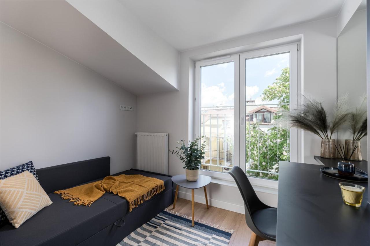 Smart Apartments - Old Town & Main Train Station - By Upstairs Cracovie Extérieur photo