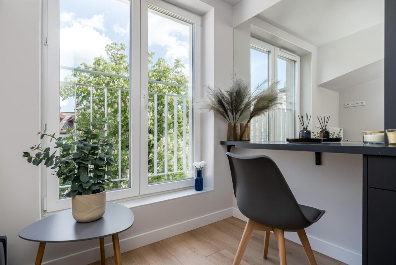Smart Apartments - Old Town & Main Train Station - By Upstairs Cracovie Extérieur photo
