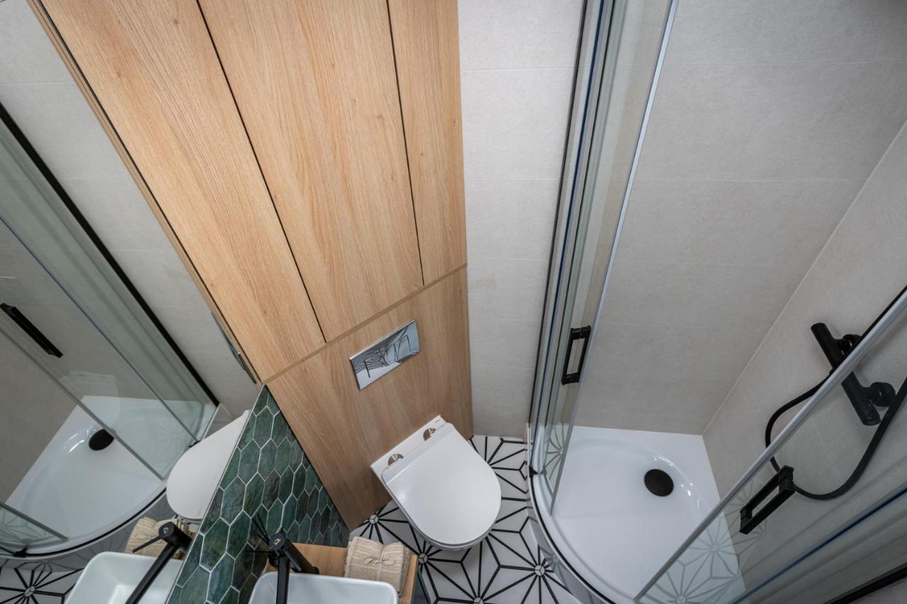 Smart Apartments - Old Town & Main Train Station - By Upstairs Cracovie Extérieur photo