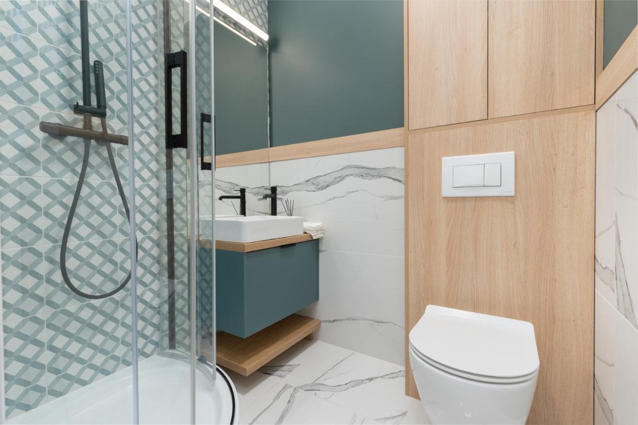 Smart Apartments - Old Town & Main Train Station - By Upstairs Cracovie Extérieur photo